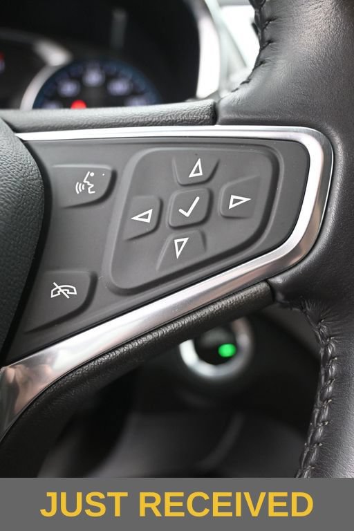 Used 2022 Chevrolet Equinox LT w/ Driver Convenience Package AWD/4WD image 16