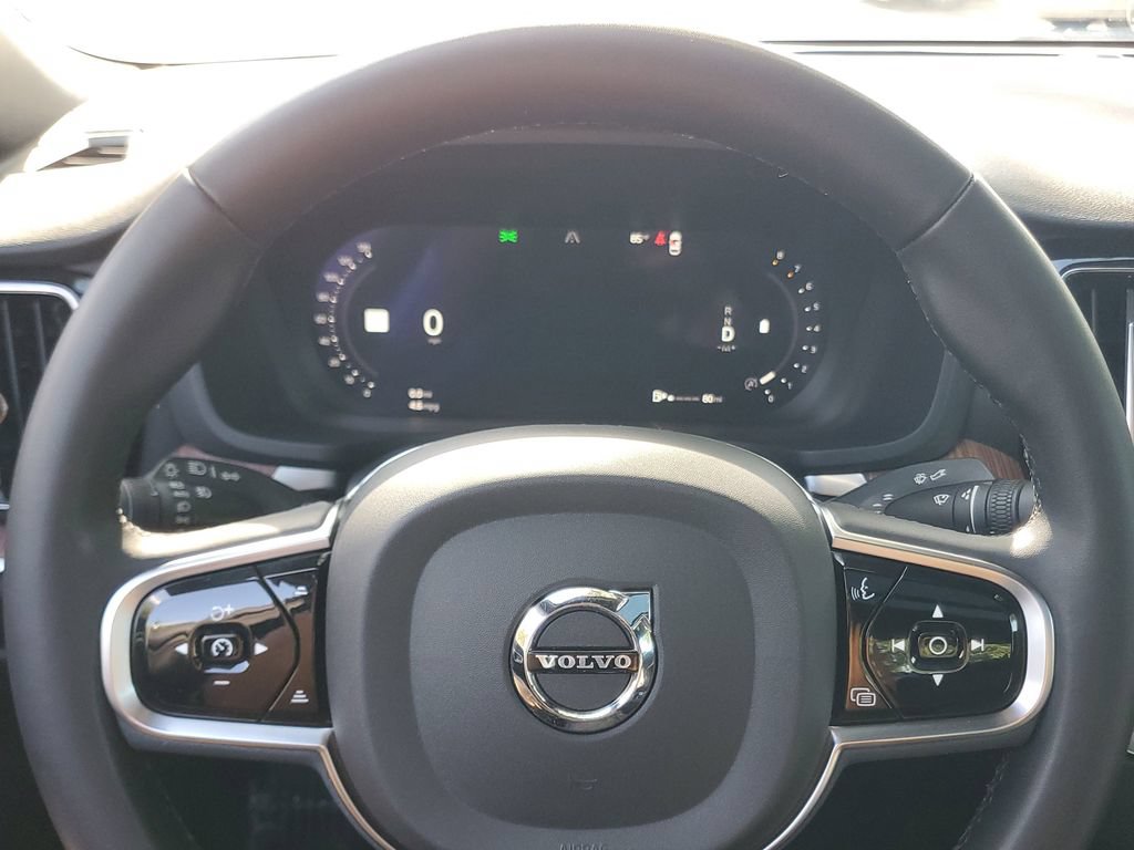 Certified 2023 Volvo S60 B5 Plus FWD image 20