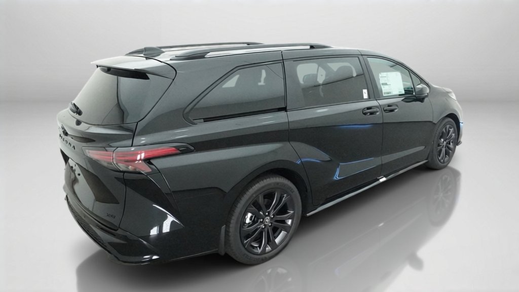 New 2026 Toyota Sienna XSE FWD image 9