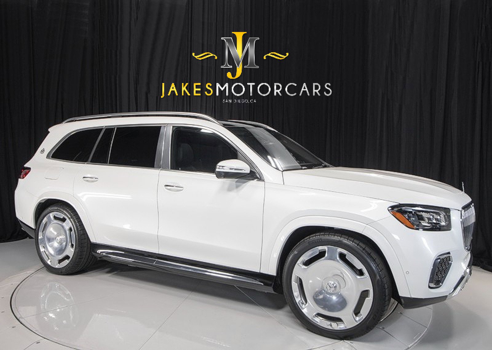 Used 2024 Mercedes-Benz Maybach GLS 600 4MATIC image 15