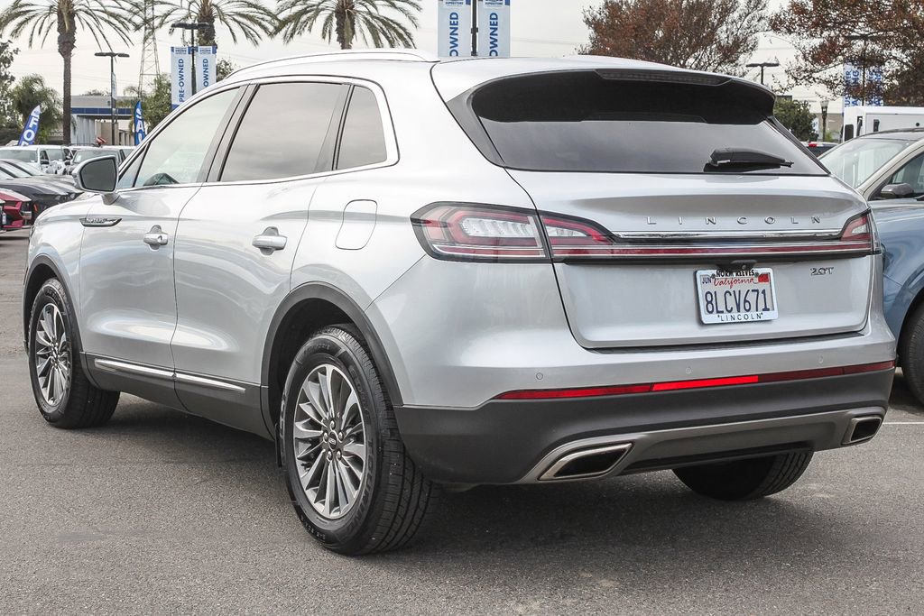 Used 2019 Lincoln Nautilus Select w/ Cargo Utility Package image 9
