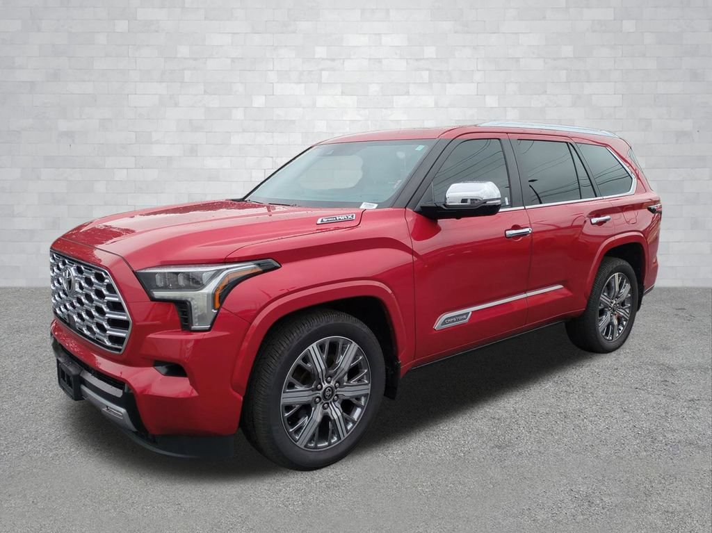 Used 2025 Toyota Sequoia Capstone AWD/4WD image 10