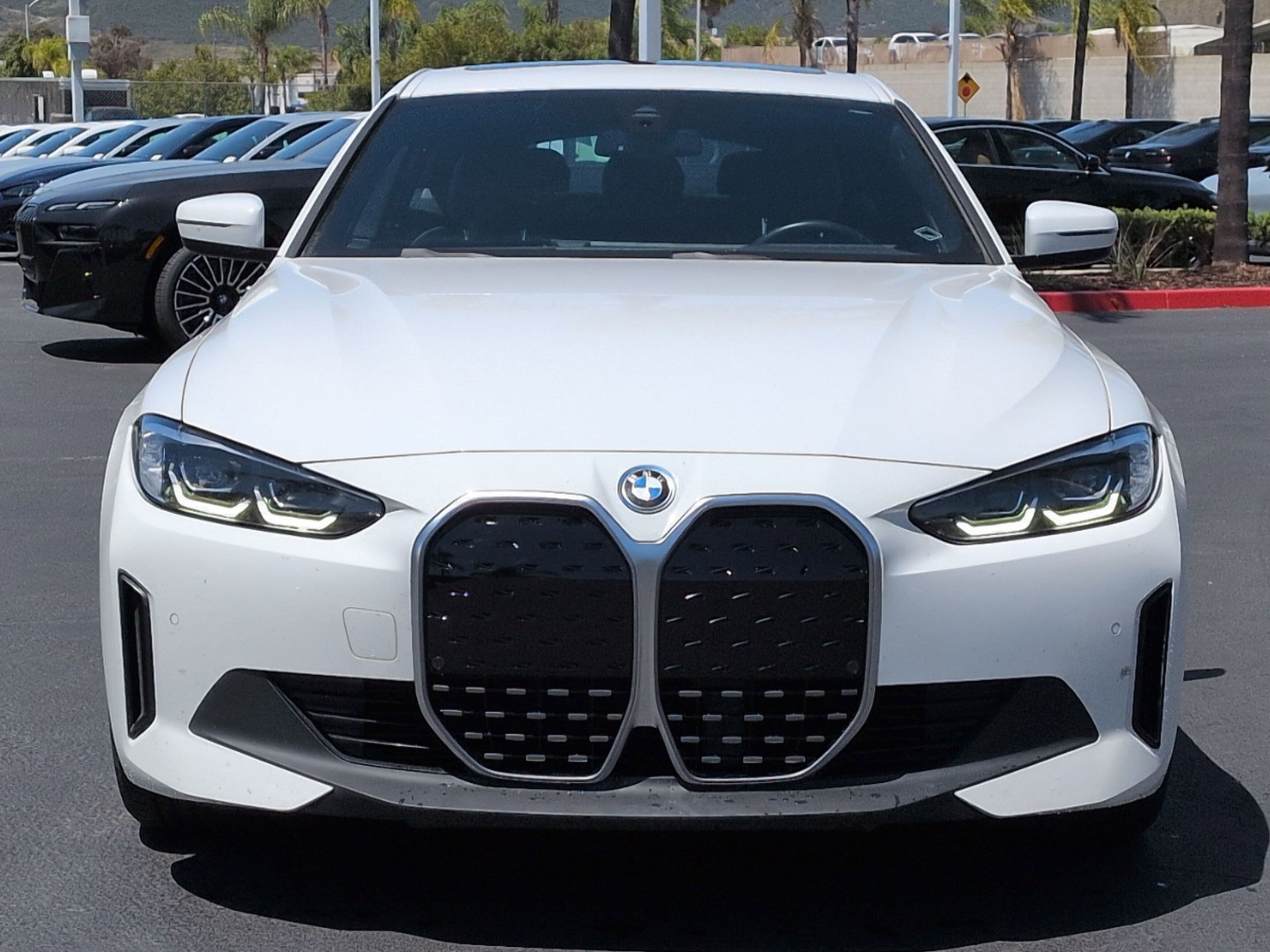Certified 2024 BMW i4 eDrive35 RWD image 3