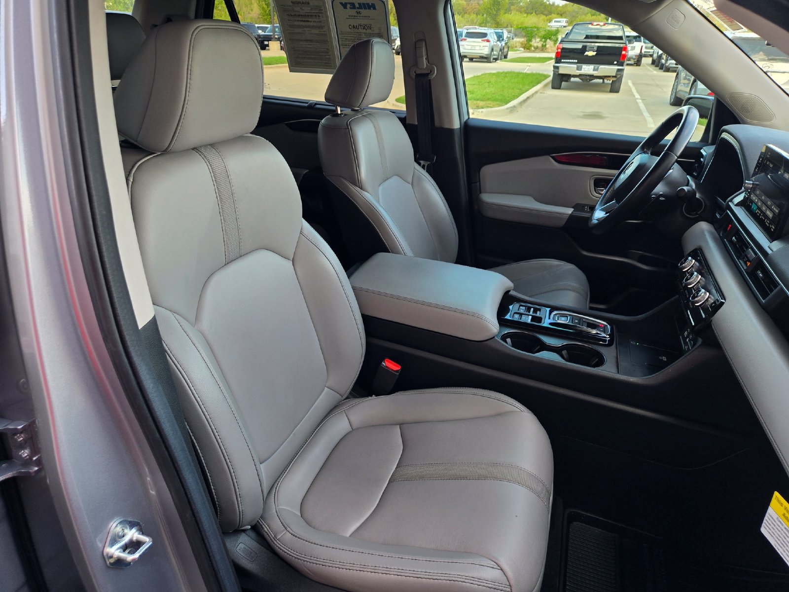 Used 2024 Honda Pilot EX-L image 26