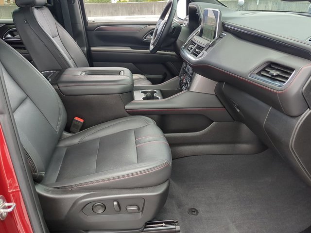 Used 2023 Chevrolet Tahoe RST w/ Luxury Package RWD image 30