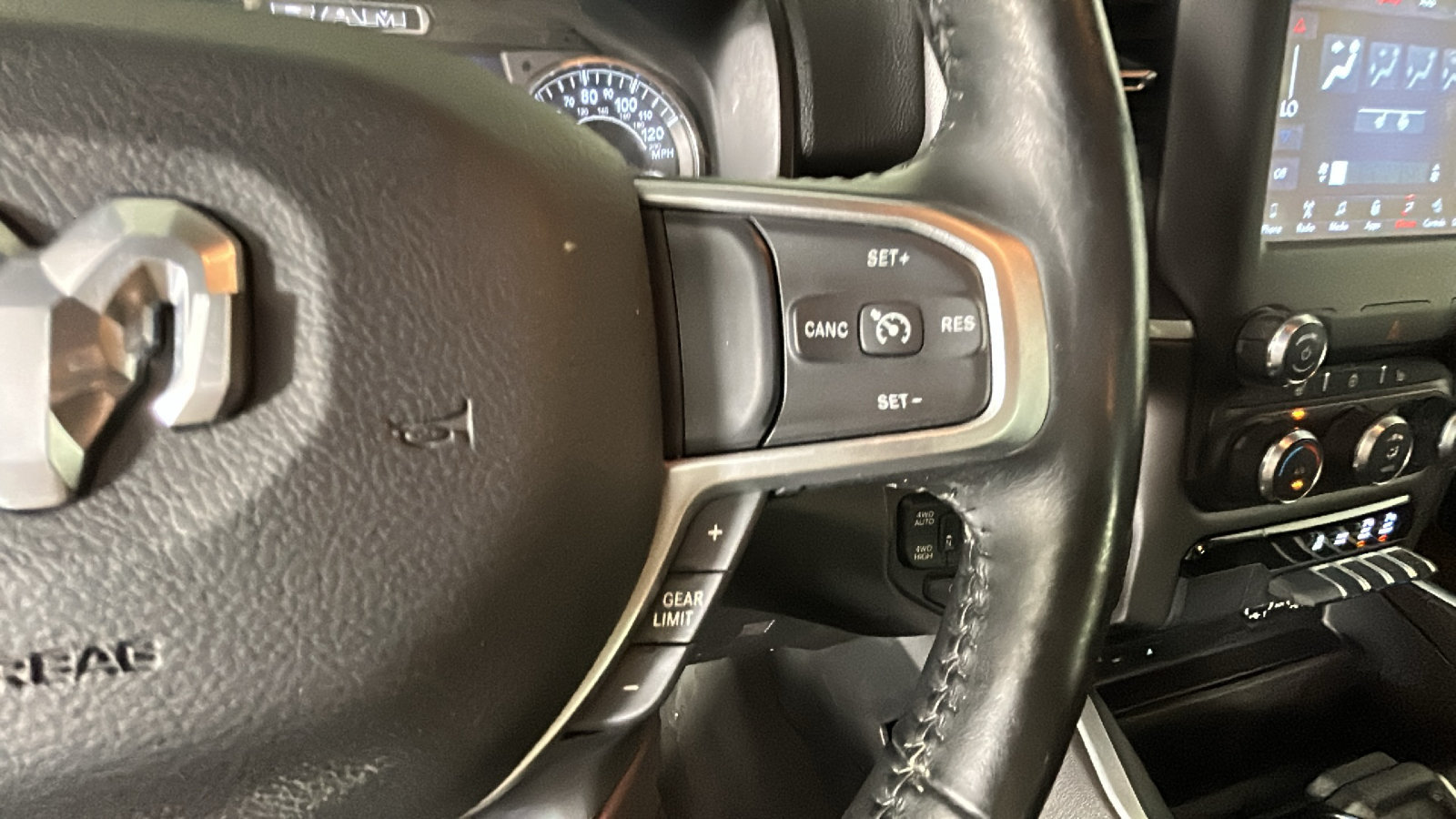 Used 2019 RAM 1500 Big Horn AWD/4WD image 19