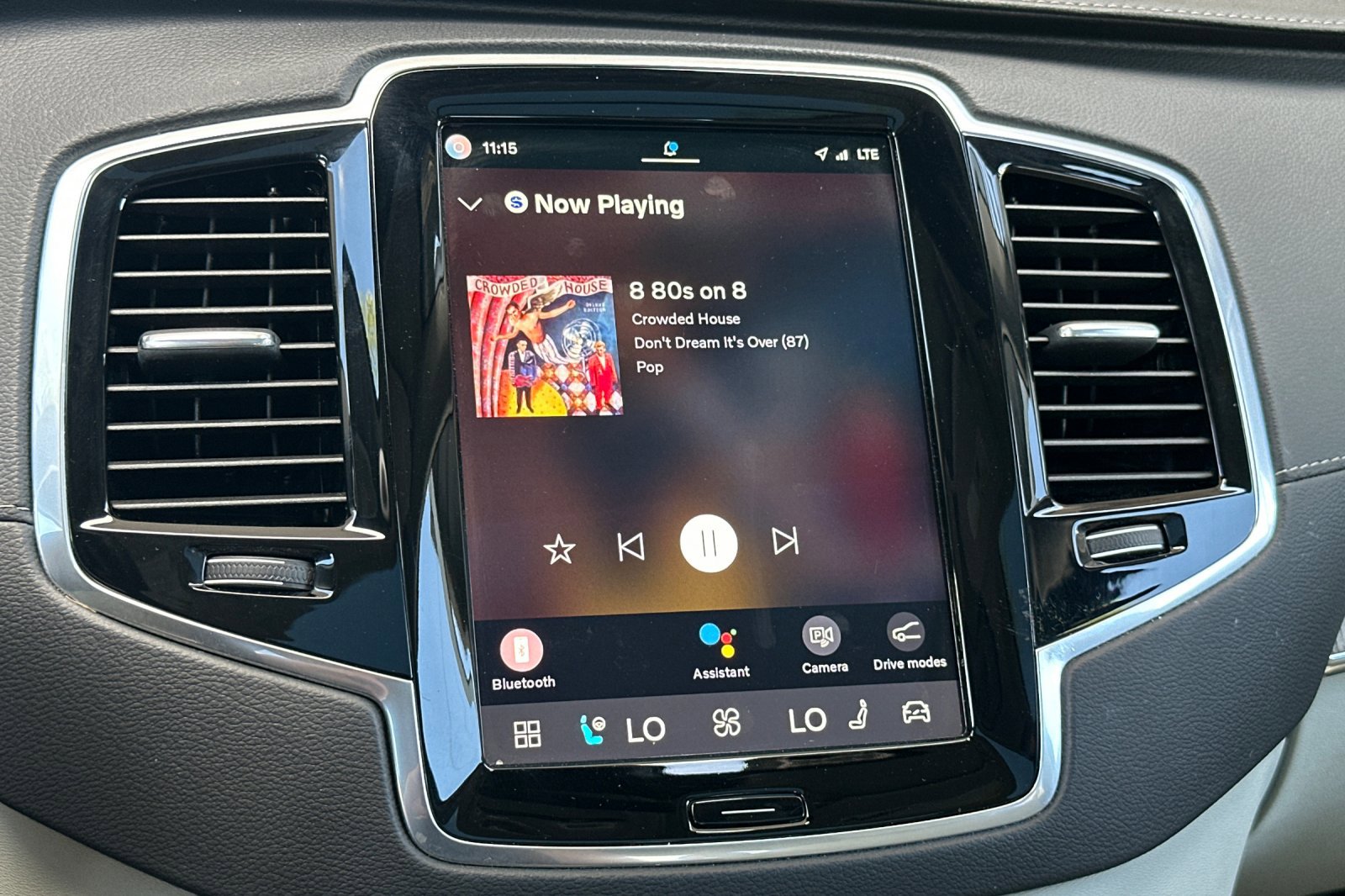 Certified 2024 Volvo XC90 B6 Ultimate w/ Protection Package Premier image 23