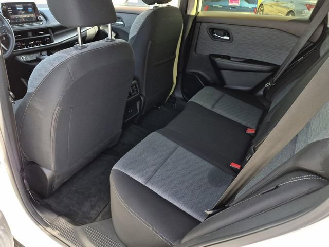 Used 2023 Nissan Rogue SV image 22