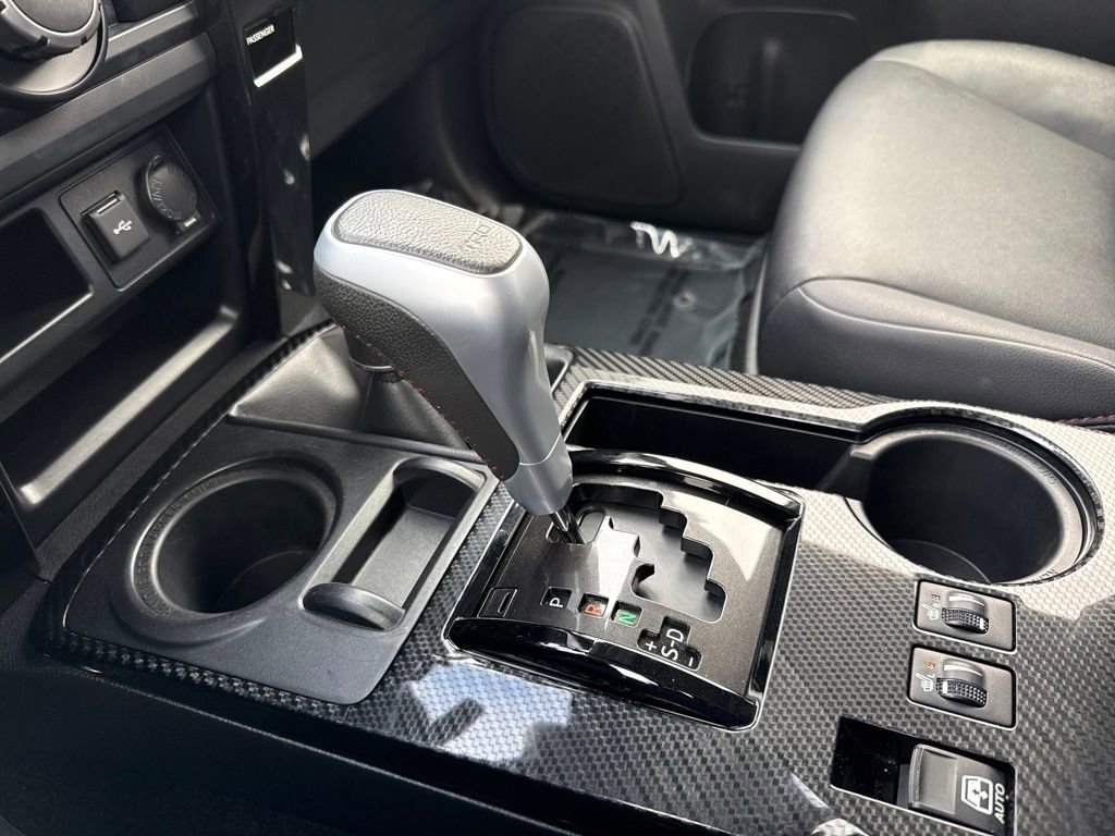 Used 2022 Toyota 4Runner TRD Off-Road Premium image 35