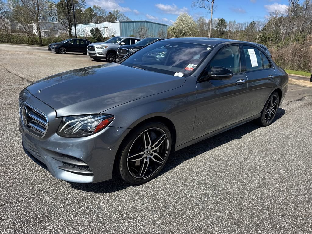 Used 2020 Mercedes-Benz E 450 4MATIC Sedan image 3