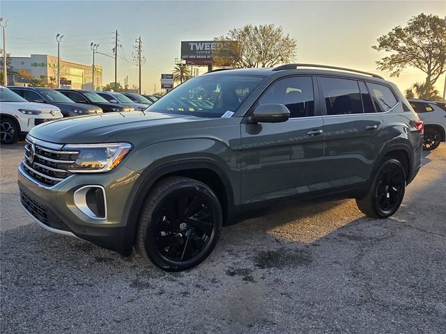 New 2026 Volkswagen Atlas SE image 7