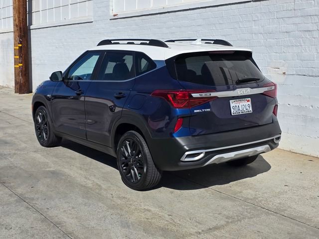 Used 2023 Kia Seltos Nightfall Edition image 4