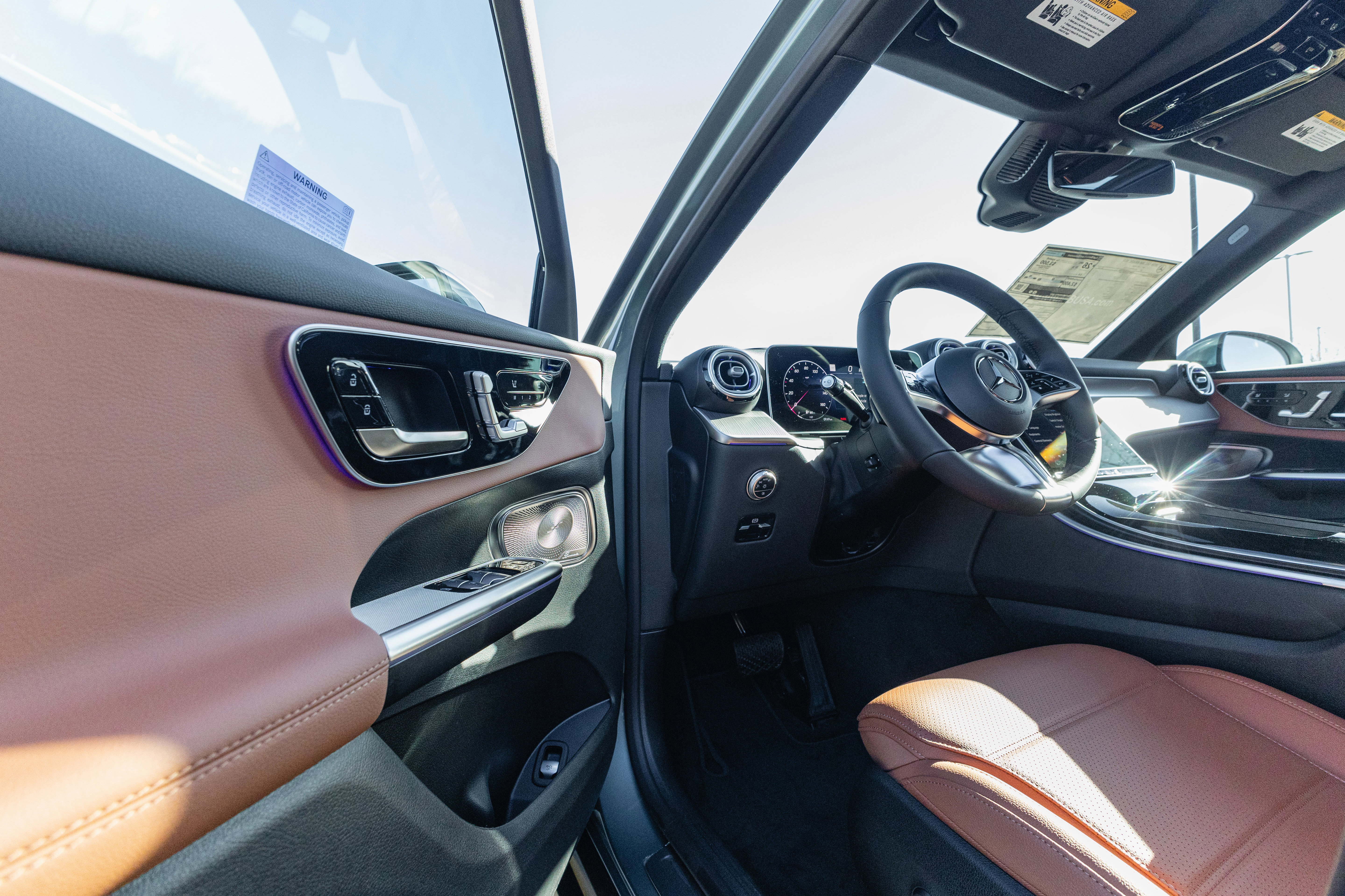 New 2026 Mercedes-Benz GLC 300 4MATIC image 14