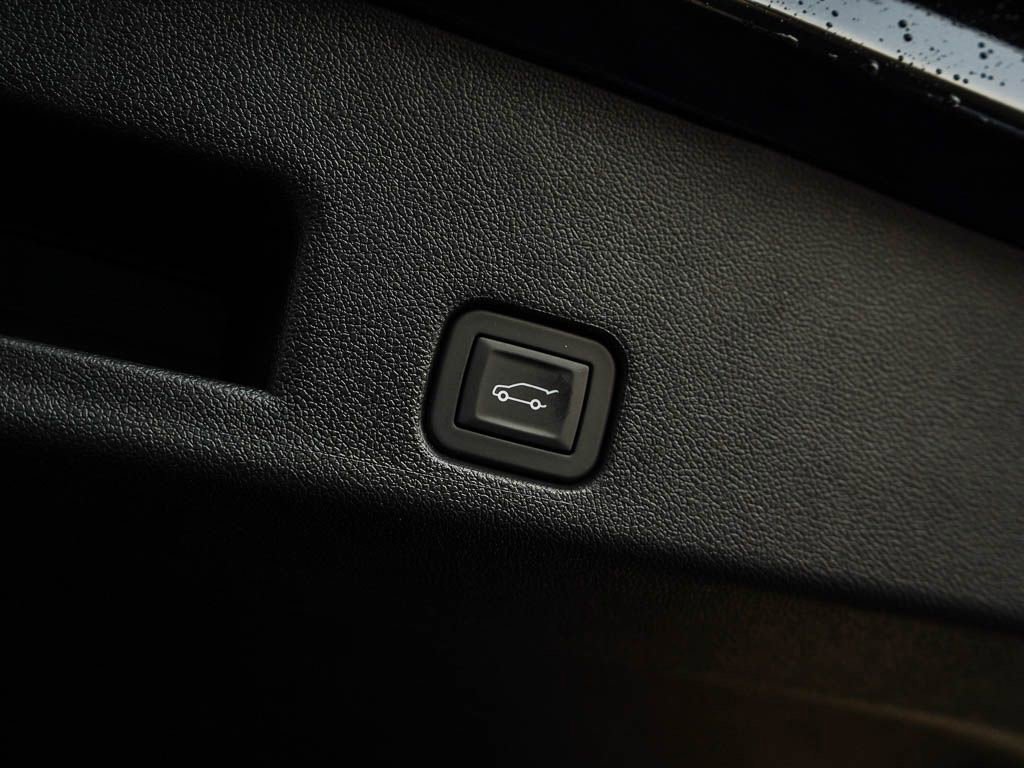 New 2026 Chevrolet Traverse LT image 9