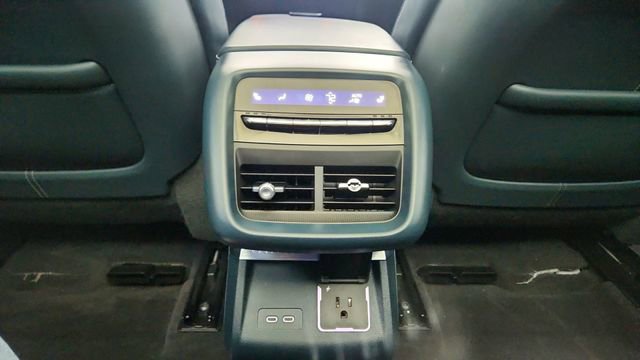 Used 2024 Cadillac Lyriq Sport w/ Nappa Leather Package image 38