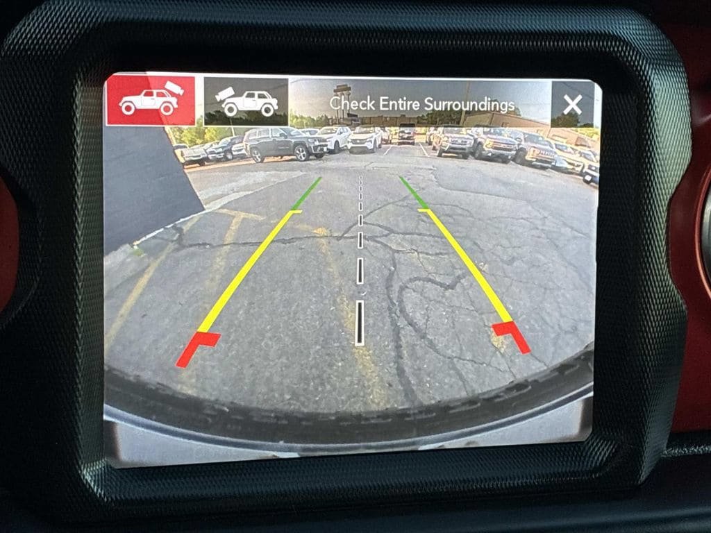 Used 2021 Jeep Wrangler Rubicon AWD/4WD image 35