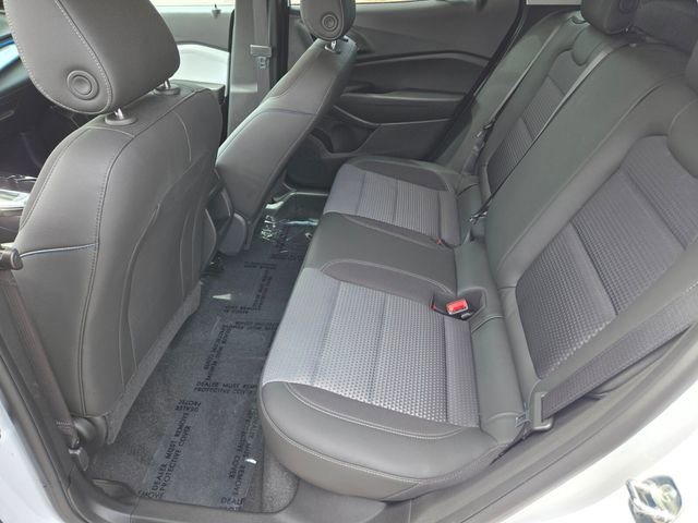 Used 2024 Chevrolet Trax LT w/ Driver Confidence Package FWD image 14