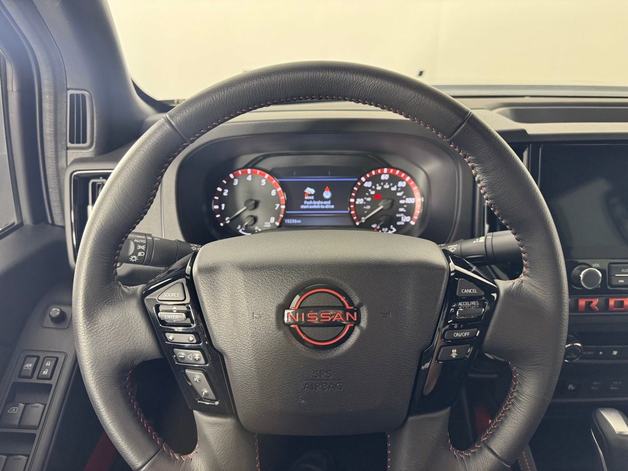 Used 2025 Nissan Frontier PRO-4X w/ Interior Protection Package AWD/4WD image 12