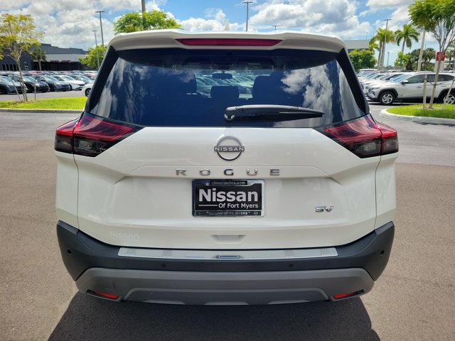 Certified 2023 Nissan Rogue SV FWD image 3