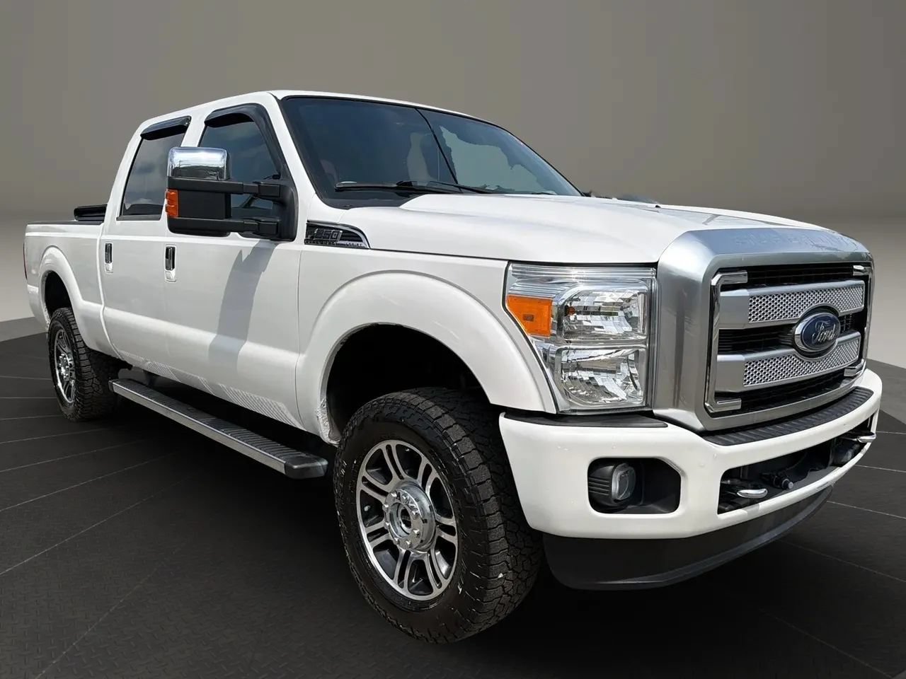 Used 2016 Ford F250 Platinum AWD/4WD image 3