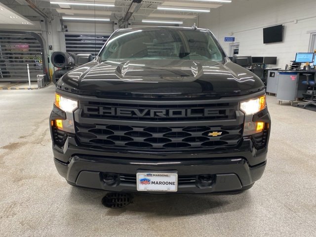 Certified 2022 Chevrolet Silverado 1500 Custom image 2