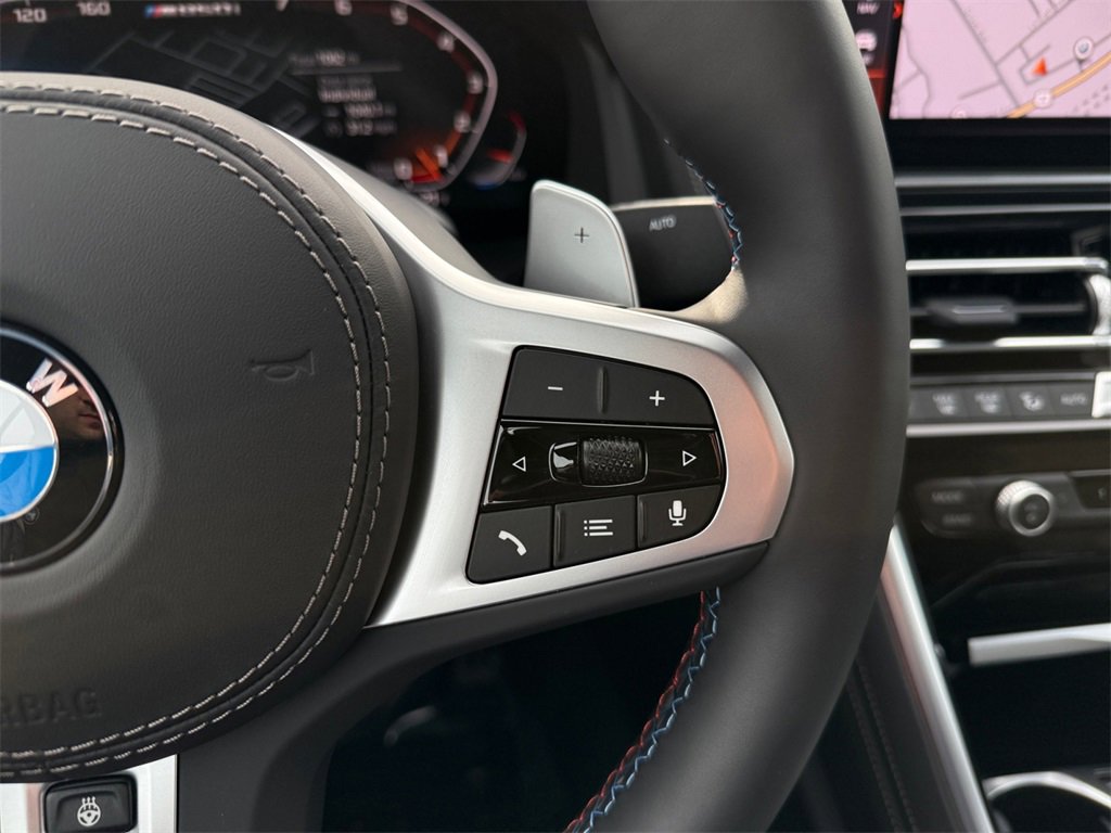 Used 2026 BMW M850i xDrive Convertible image 32