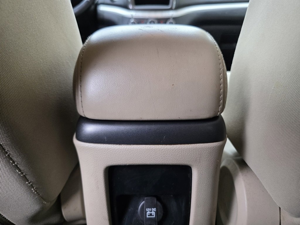 Used 2015 Dodge Journey American Value Package w/ Flexible Seating Group image 46