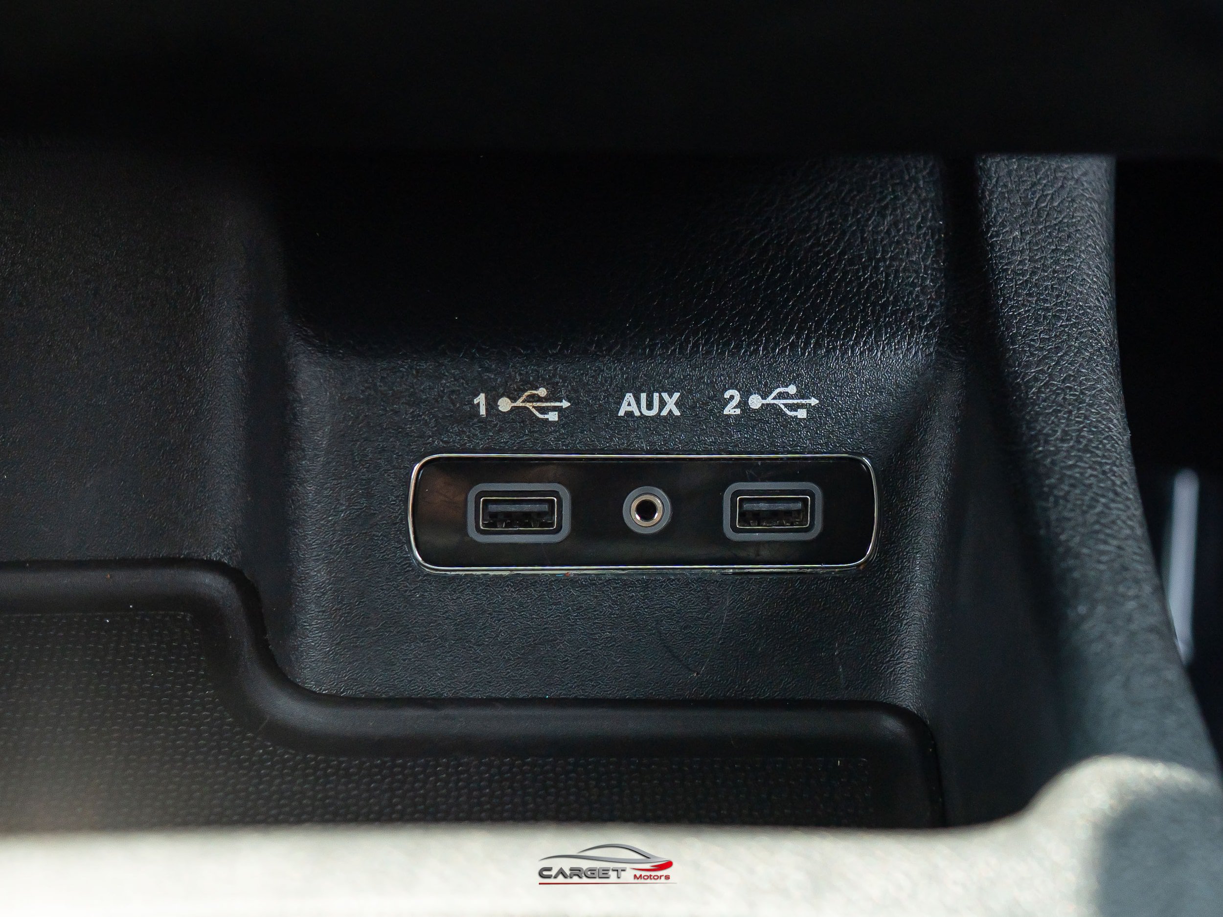 Used 2019 Dodge Durango SRT AWD/4WD image 35
