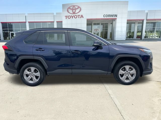 Used 2025 Toyota RAV4 XLE AWD/4WD image 6