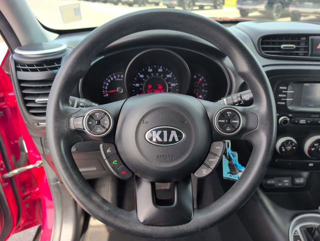 Used 2016 Kia Soul + FWD image 23
