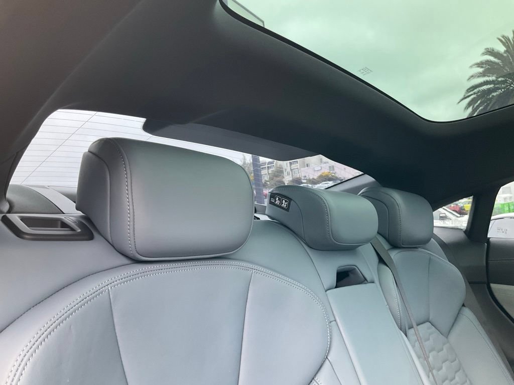 Used 2022 Audi e-tron GT Premium Plus AWD/4WD image 61