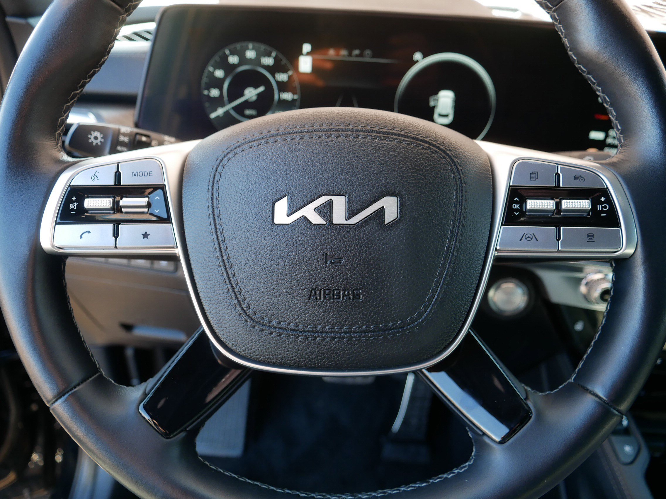 Certified 2023 Kia Telluride SX Prestige X-Pro AWD/4WD image 25