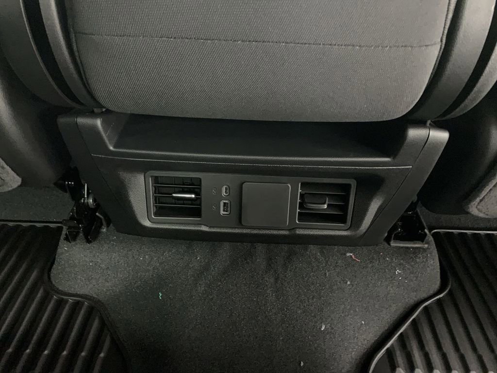 New 2026 Chevrolet Silverado 2500 Custom w/ Custom Value Package AWD/4WD image 24