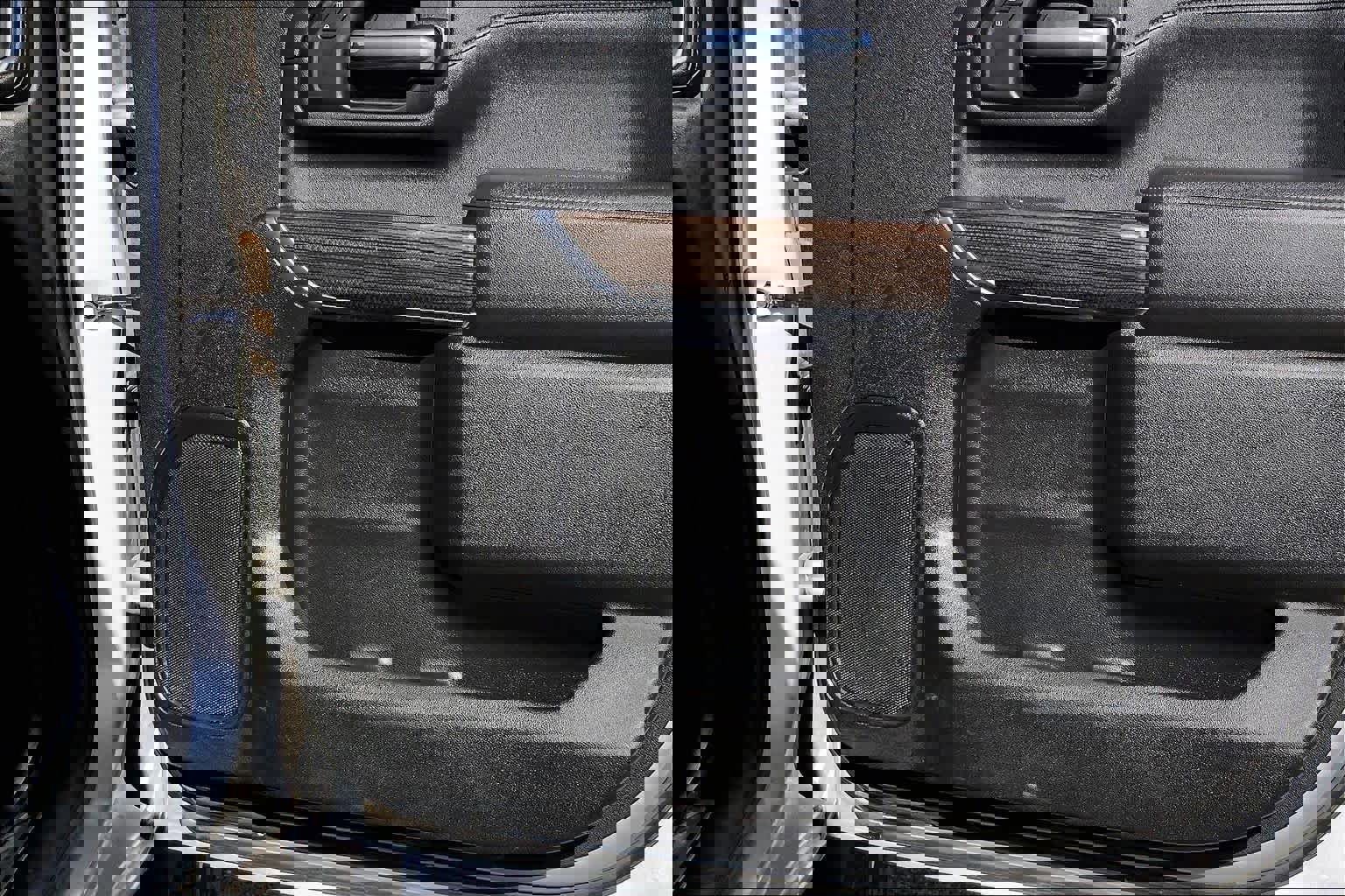 Used 2022 Chevrolet Silverado 3500 LT w/ Texas Edition image 23