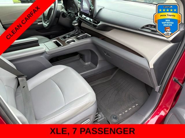 Used 2021 Toyota Sienna XLE FWD image 10