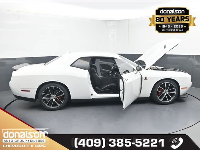 Used 2018 Dodge Challenger R/T Scat Pack w/ Leather Interior Group RWD image 20