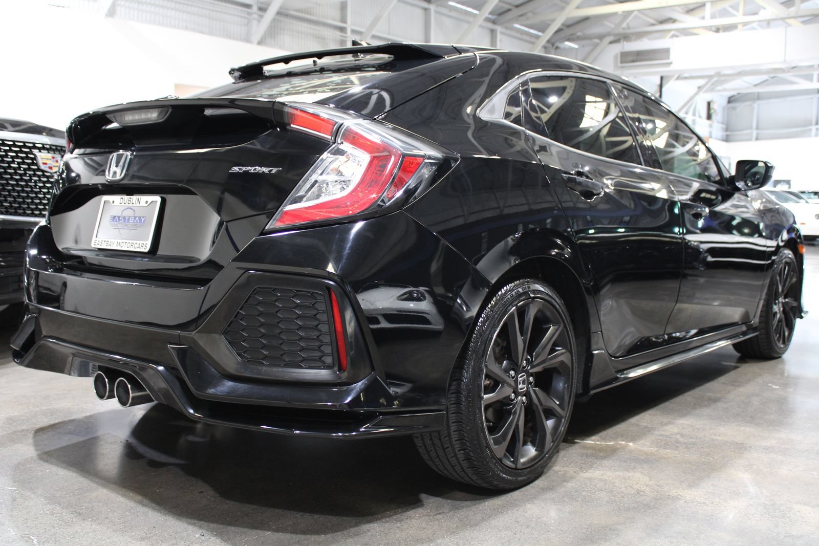 Used 2018 Honda Civic Sport image 9