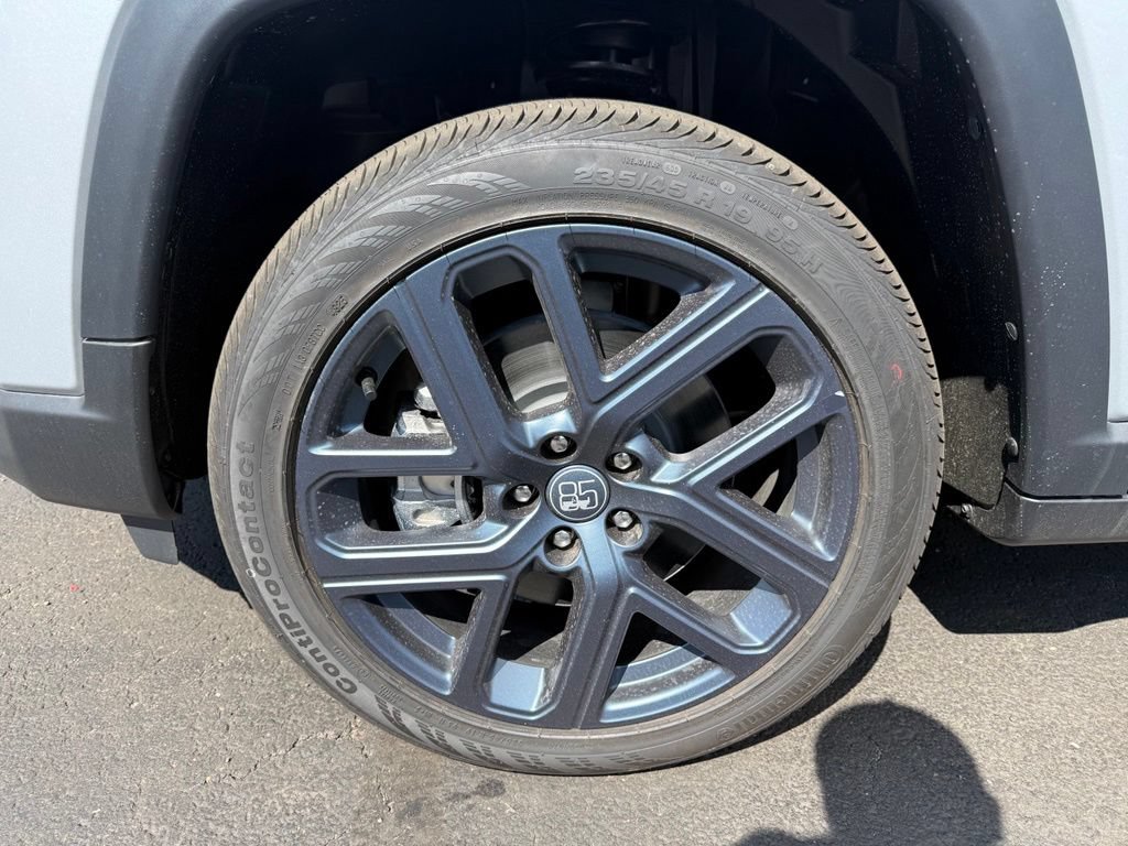 New 2026 Jeep Compass Latitude AWD/4WD image 10