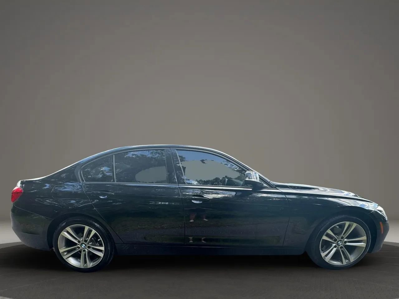 Used 2016 BMW 328i Sedan image 4