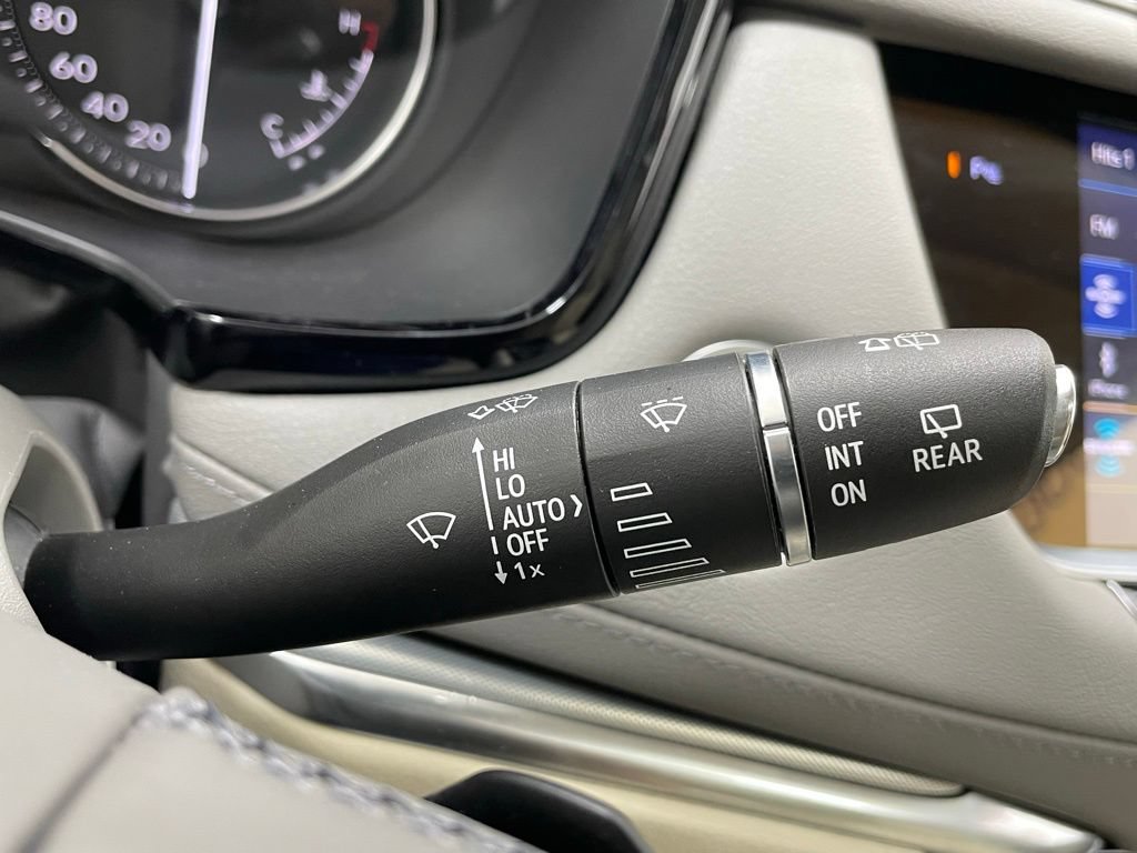 Used 2022 Cadillac XT5 Premium Luxury AWD/4WD image 30