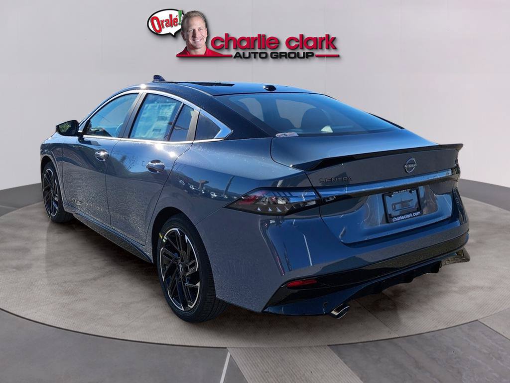 New 2026 Nissan Sentra SR w/ Floor Mat Package FWD image 4