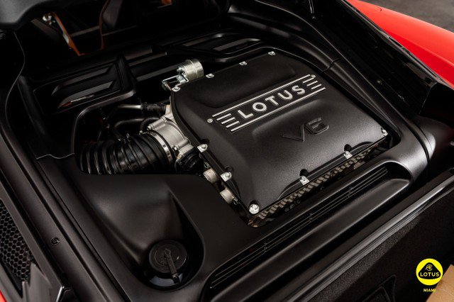New 2025 Lotus Emira image 16