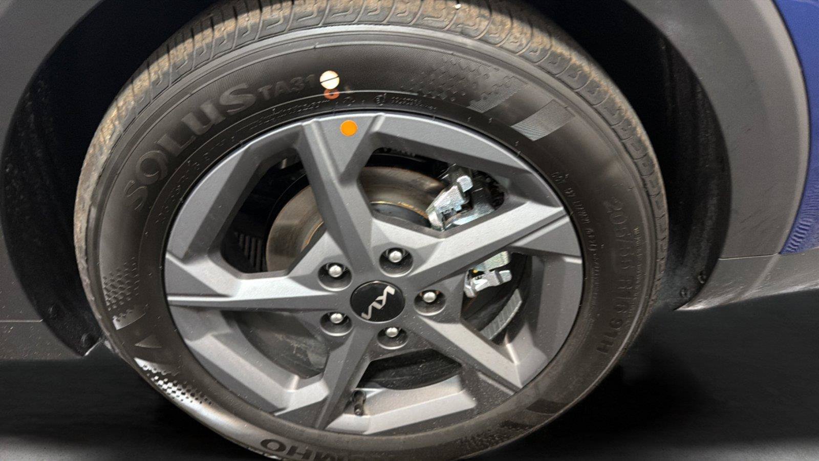 New 2026 Kia K4 FWD image 24
