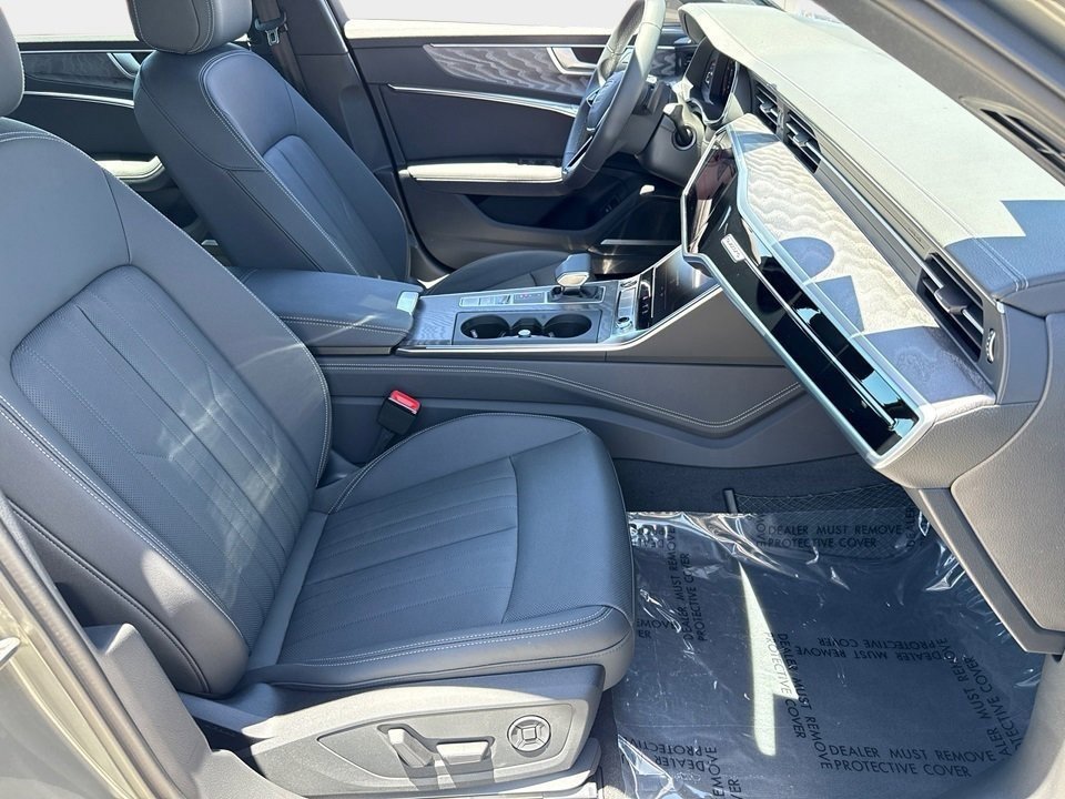 New 2025 Audi A6 Premium Plus image 10