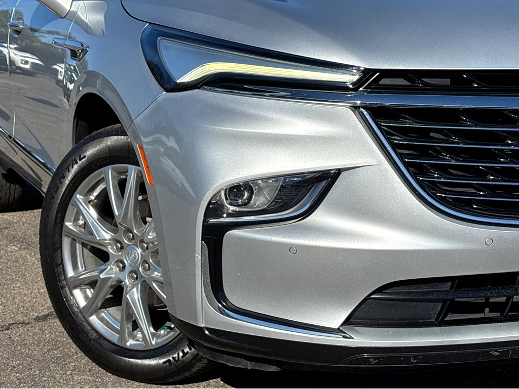 Used 2022 Buick Enclave Premium image 27