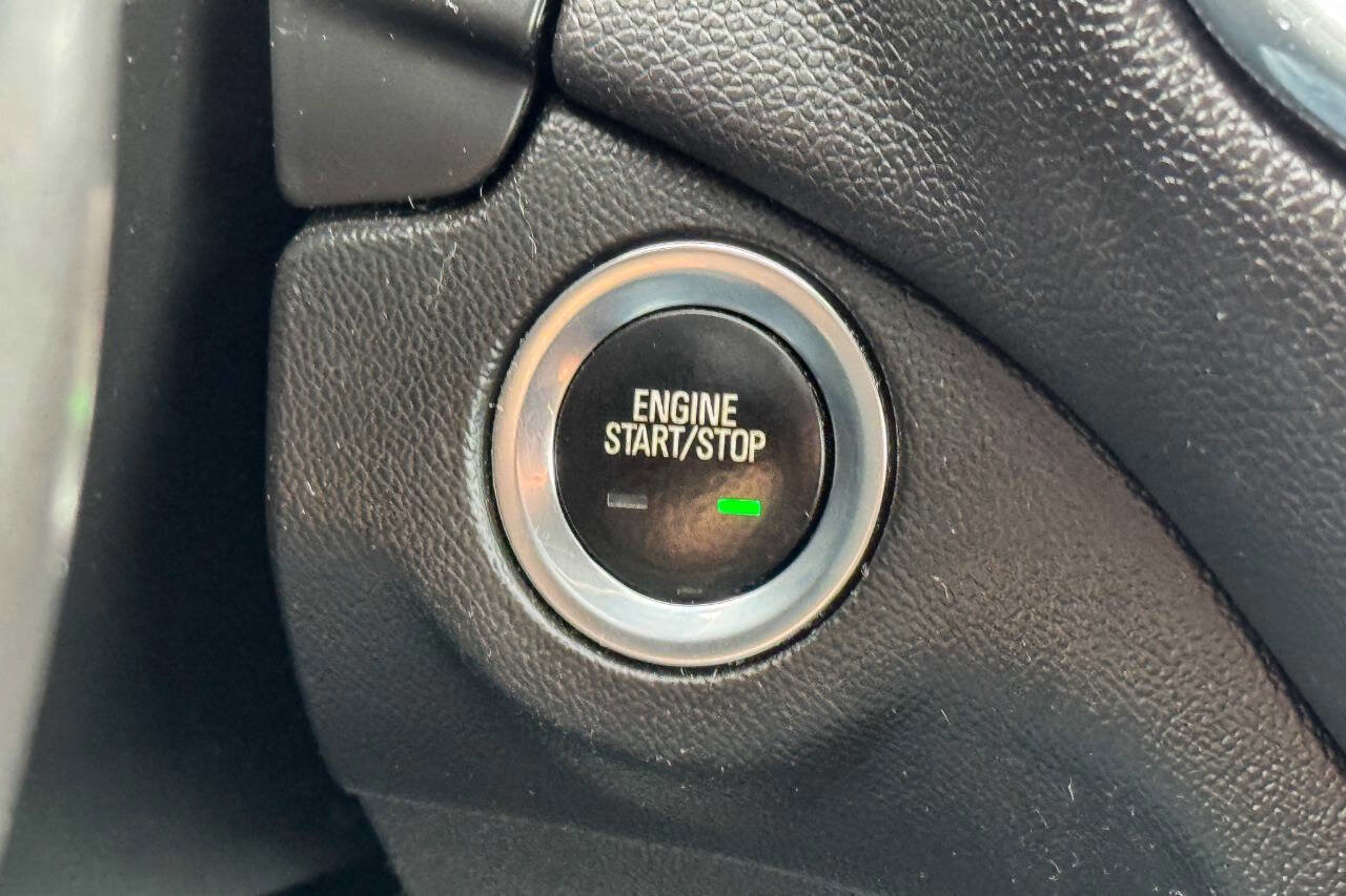 Used 2020 Chevrolet Equinox LT AWD/4WD image 23