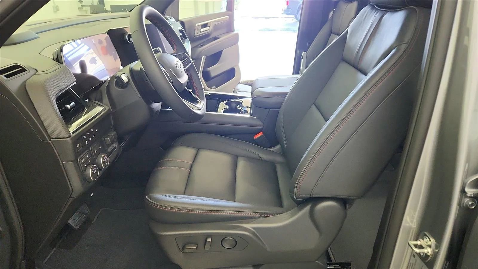 New 2026 Chevrolet Suburban RST w/ Comfort Package image 22