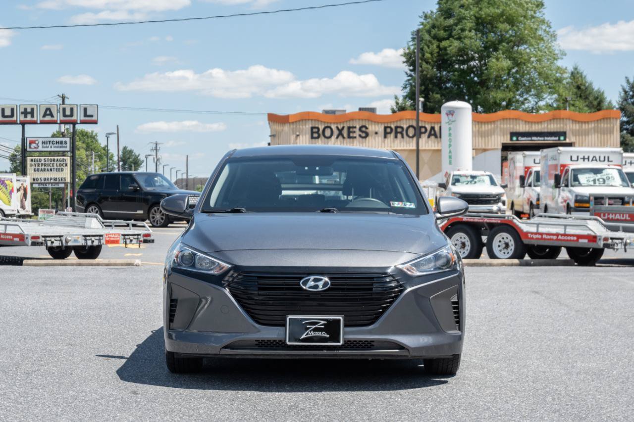 Used 2018 Hyundai Ioniq Blue FWD image 5