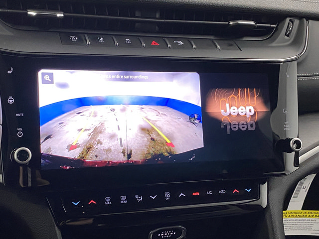 New 2026 Jeep Grand Cherokee Limited w/ Limited Altitude Package AWD/4WD image 11