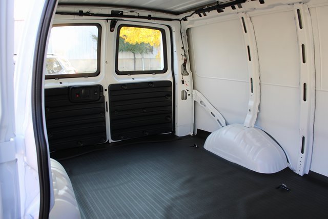 New 2025 GMC Savana 2500 w/ Driver Convenience Package image 30